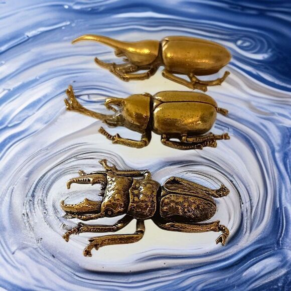 3 Metal Insect Figures Bugs Beetles Gold Tone Steampunk Halloween Cake Topper - Picture 12 of 15